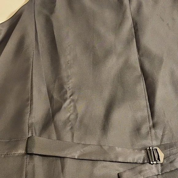 Kenneth Cole Formal Vest 2X - Picture 5 of 5